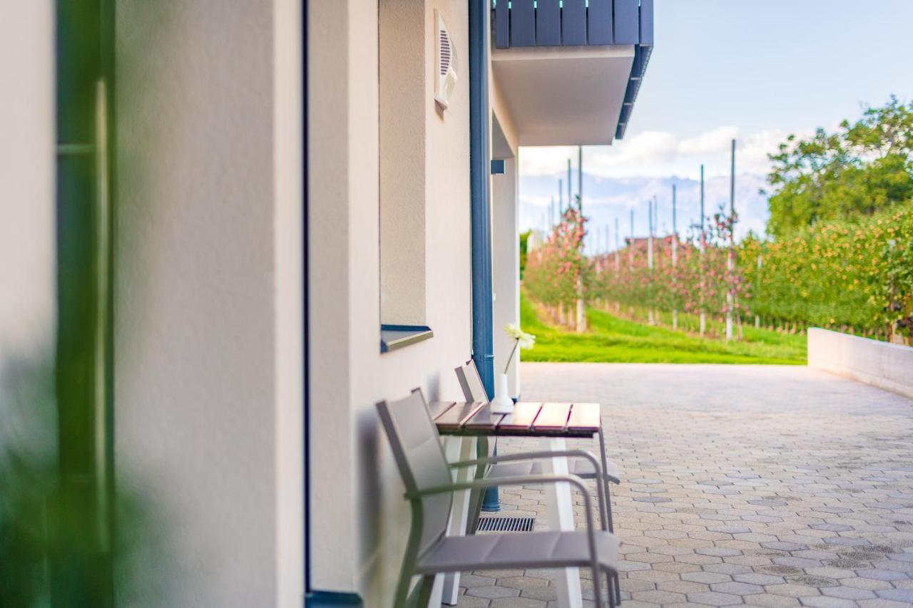 Haus Stolz Bed & Breakfast Appiano Sulla Strada Del Vino Luaran gambar